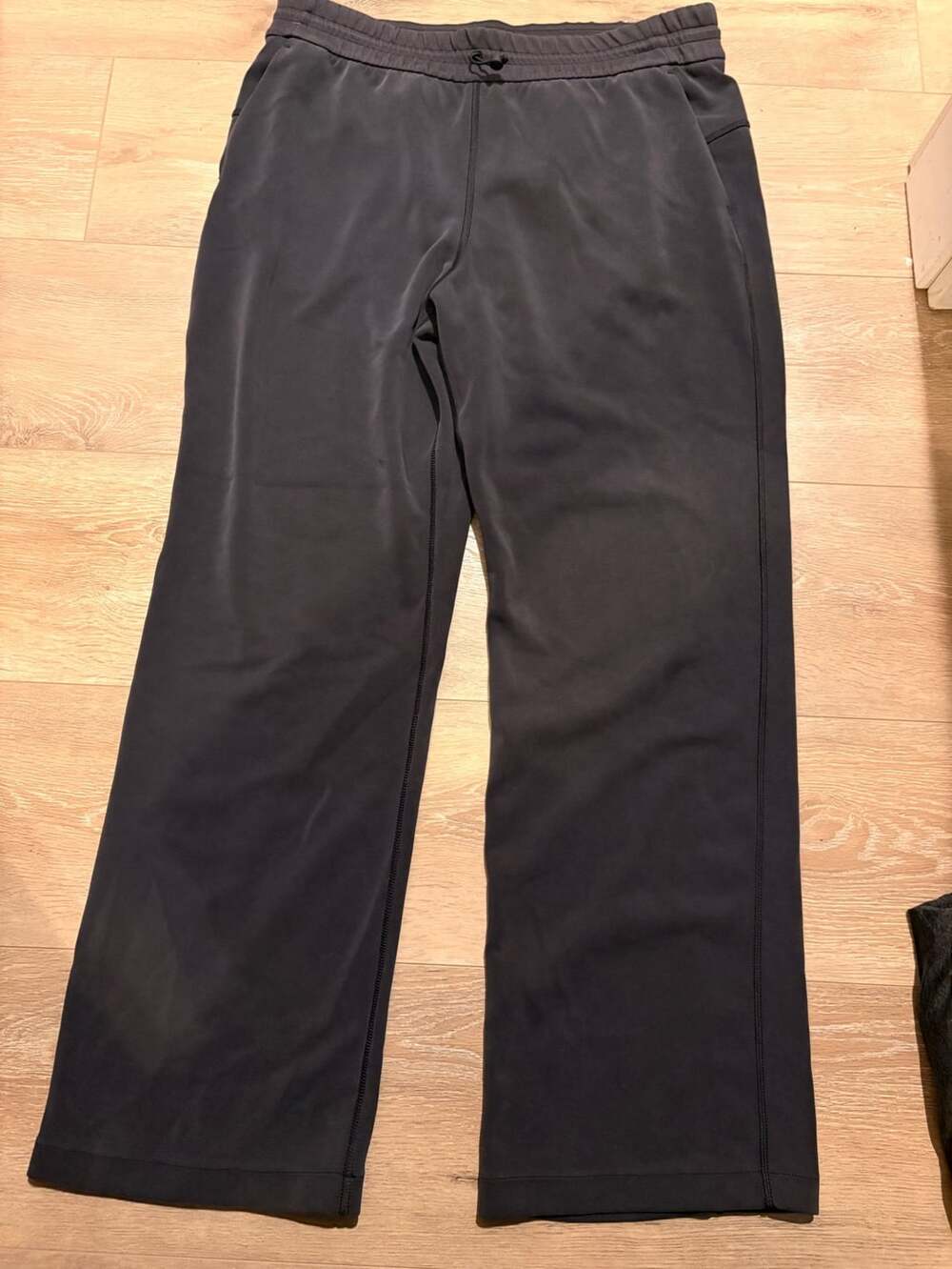 Lululemon Softstreme High-Rise Pant Size 12 Black